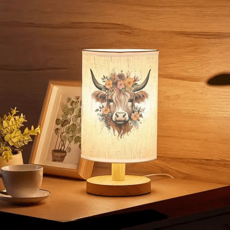 Highland Ko med Blomster Trælamp